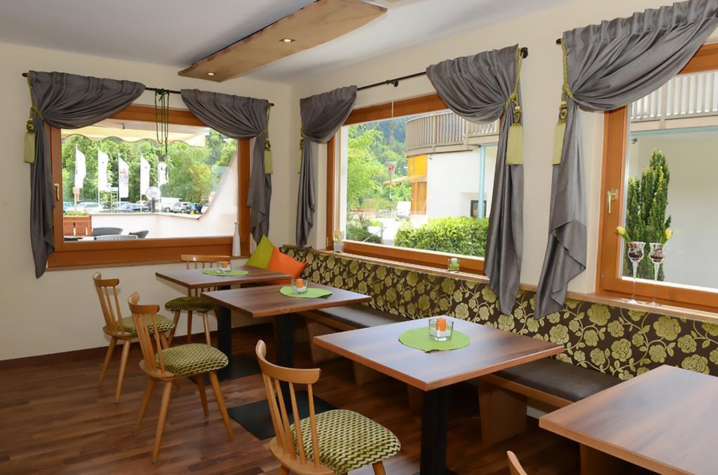 Garni Gruenau Hotel San Martino In Passiria  ภายนอก รูปภาพ