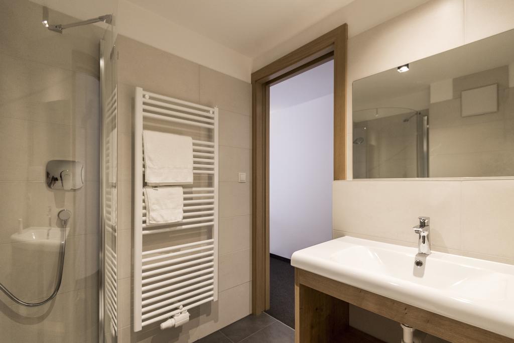 Garni Gruenau Hotel San Martino In Passiria  ภายนอก รูปภาพ