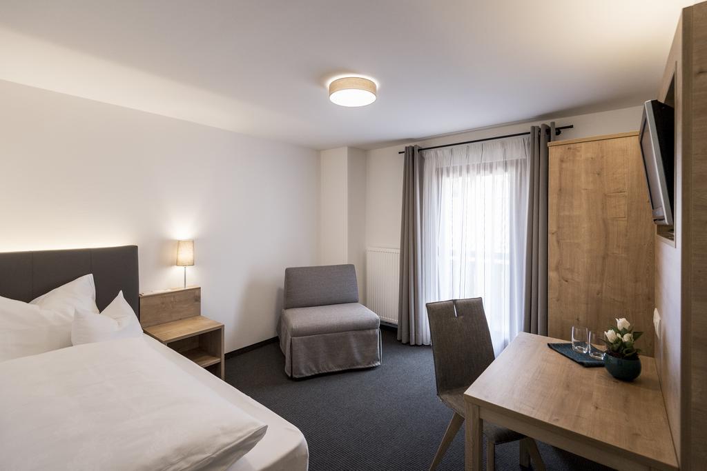 Garni Gruenau Hotel San Martino In Passiria  ภายนอก รูปภาพ